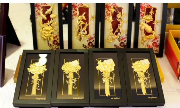Quà 8/3 đón sản phẩm “độc” được dát vàng có giá lên đến 15 triệu đồng